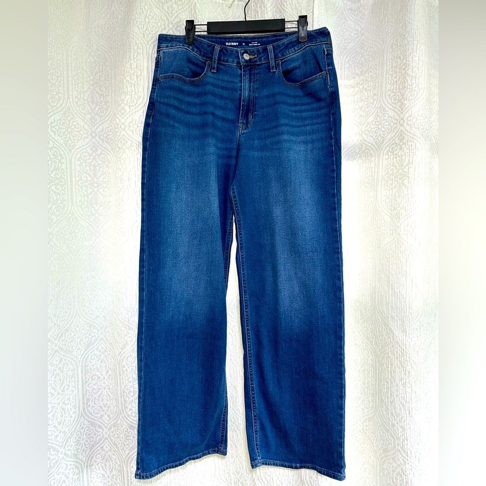 NWOT-Old Navy wide leg mid rise jeans
